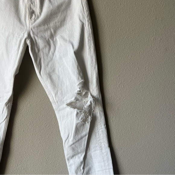Agolde 90’s White Distressed Jeans - Picture 4 of 9